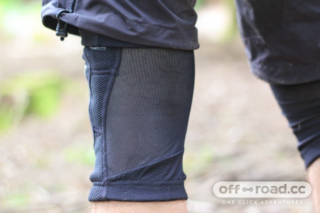 Ion K-Sleeve Knee Pads | off-road.cc